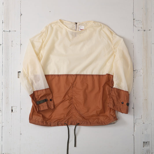 ナイロンリップ プルオーバー