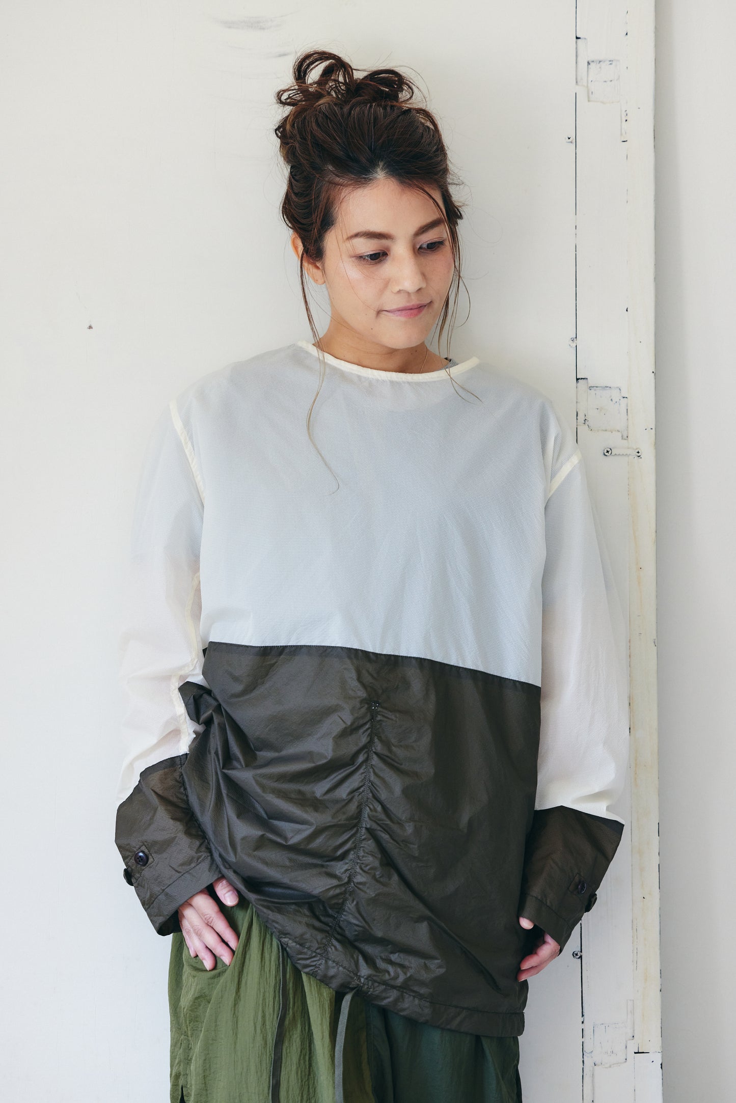 ナイロンリップ プルオーバー