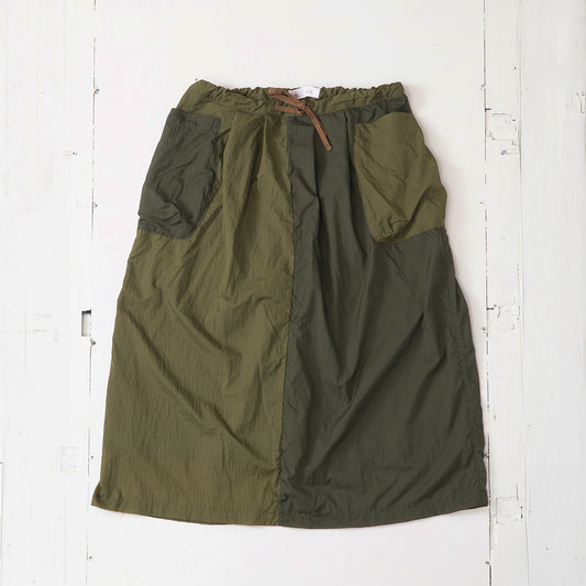 ライトナイロン カラーコンビタックスカート