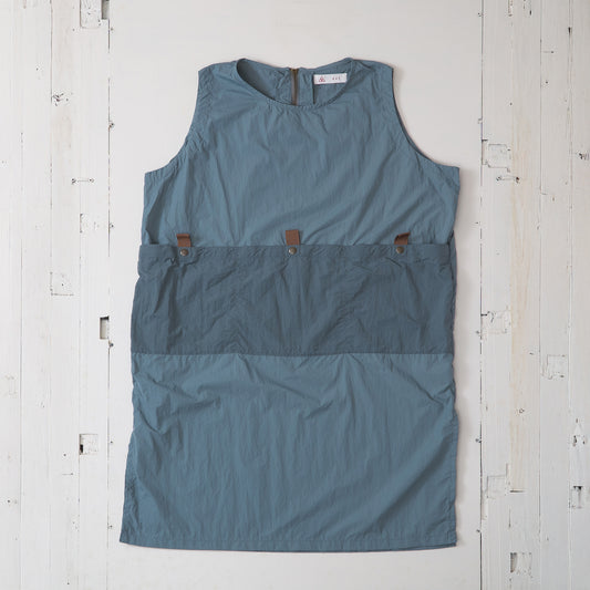 ナイロン ジップワンピース