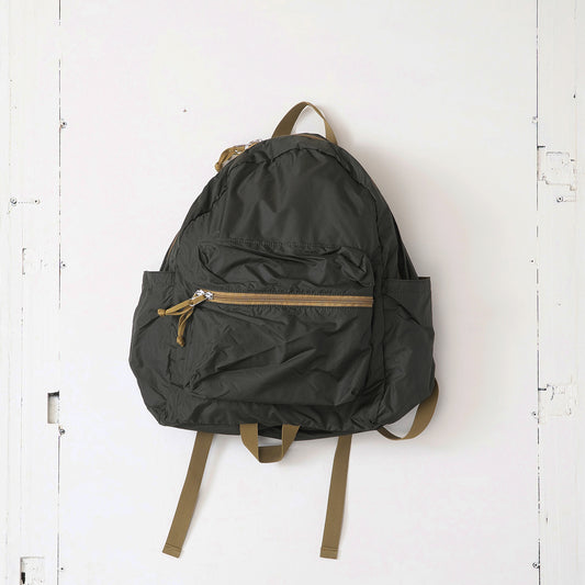 ライトナイロン デイパック