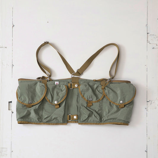 ユーティリティバック