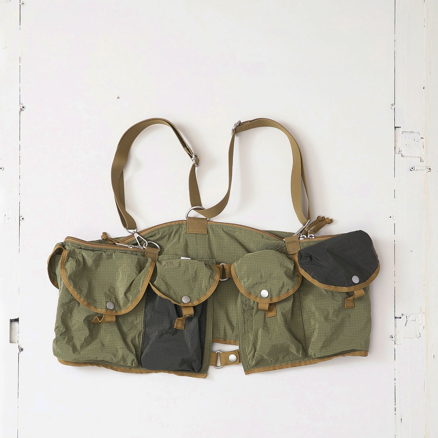 ユーティリティバック