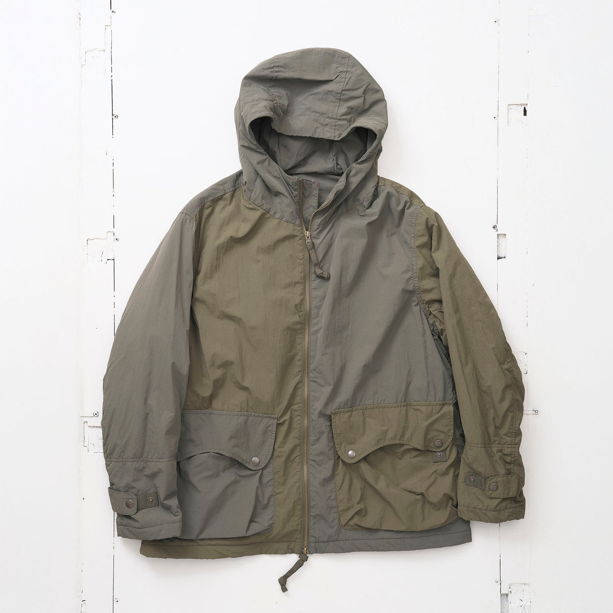 シンサレート中綿入りフーデットコート