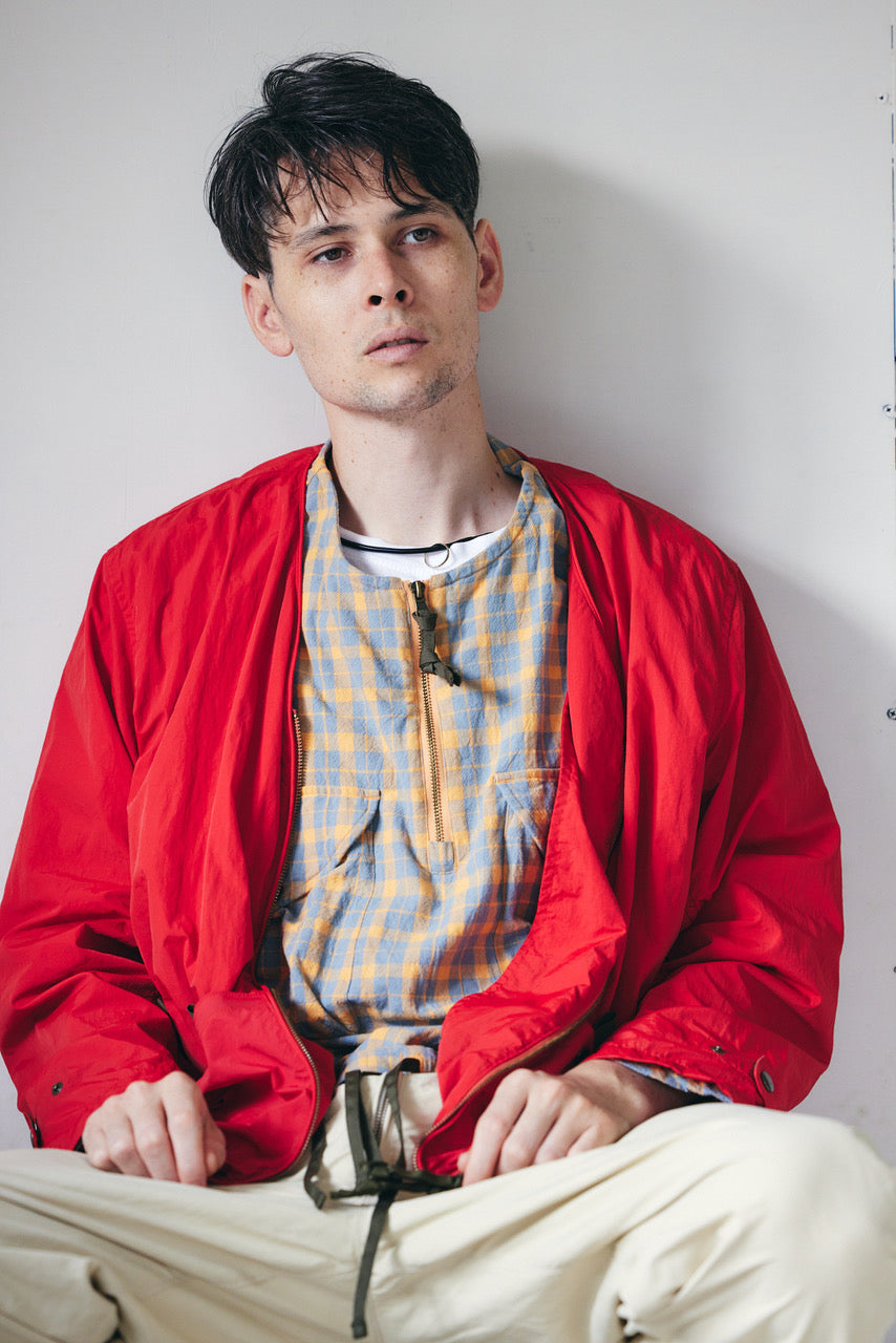 ライトウエイト ナイロンブルゾン