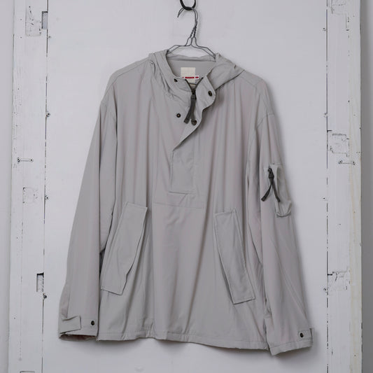 ストレッチ プルオーバー ブルゾン